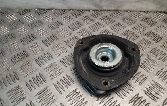 Skoda Superb B8 (3V) Front upper strut mount 