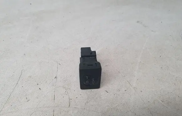 Toyota Prius (XW20) Headlight level height control switch 134159