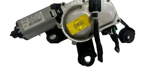 Audi Q7 4L Rear window wiper motor 8E9955711D W000000621 40124612