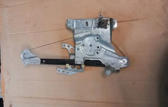 Audi A4 S4 B5 8D Rear door manual window regulator 8d0839399a