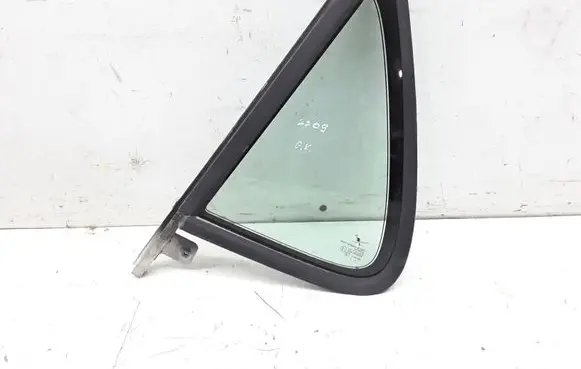 Saab 9-5 Rear vent window glass 
