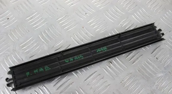 Toyota Yaris Air filter box cover 