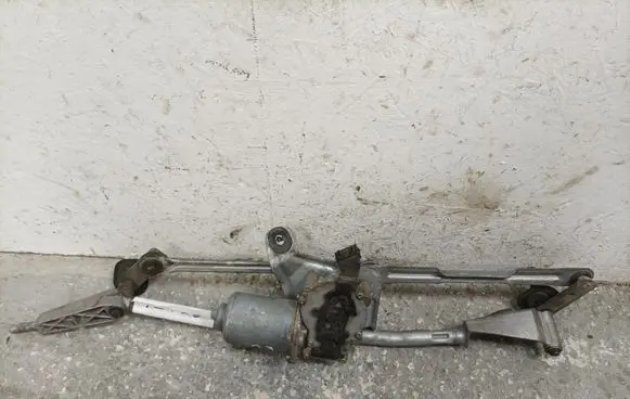 Volvo S80 Front wiper linkage and motor 9171899 09171901