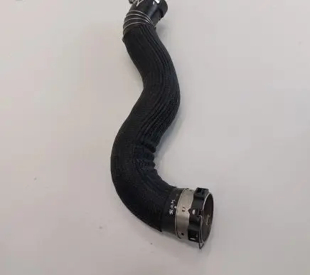 Peugeot 3008 II Intercooler hose/pipe 9820115580