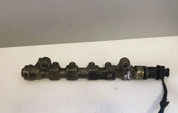 Renault Espace - Grand espace IV Fuel main line pipe 0445214079 009504L4