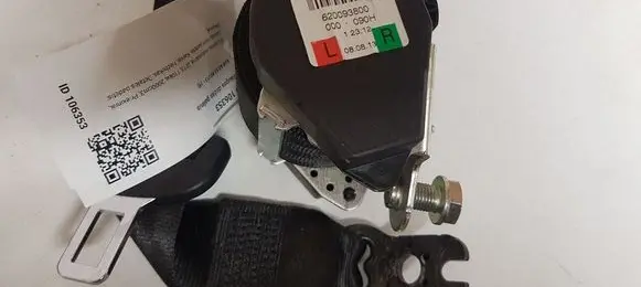 Audi A3 S3 8V Rear seatbelt 620093800