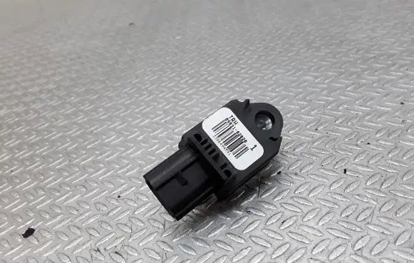 Toyota Aygo AB10 Airbag deployment crash/impact sensor 8983102020
