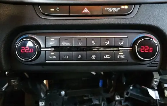 KIA Ceed Climate control/heater control trim 97250-J7202 IMPRK1538889