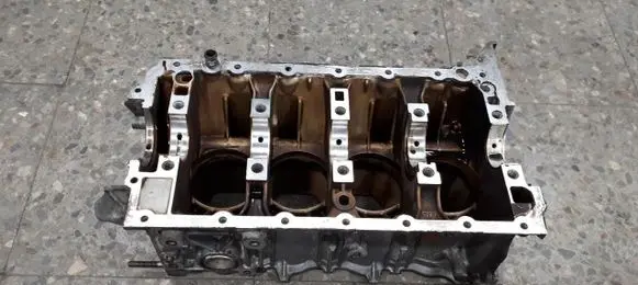 Citroen C3 Engine block 9431402021