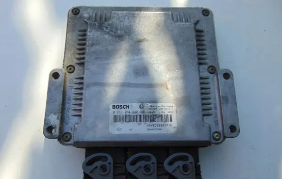 Renault Laguna II Engine control unit/module 8200091416