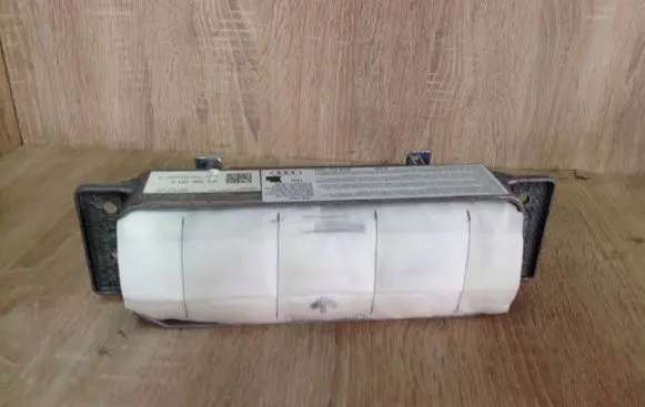 Audi A6 S6 C6 4F Passenger airbag 4F2880204E