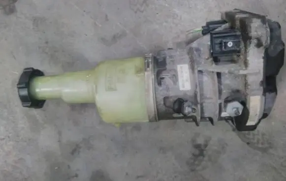 Ford Galaxy Electric power steering pump BG913K514AB
