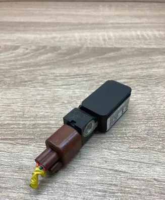 KIA Magentis Airbag deployment crash/impact sensor 959202G000