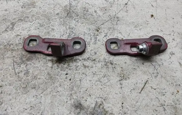 Front door hinge set