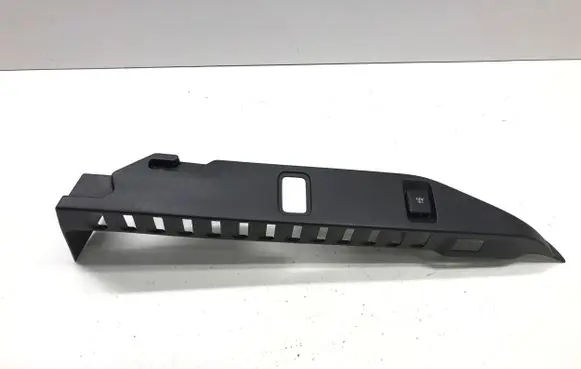Jaguar I-Pace Bracket in trunk/boot J9D331012AC