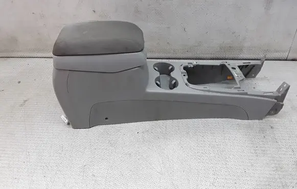 Hyundai Santa Fe Center console