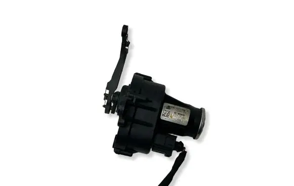 Volkswagen Golf VI Intake manifold valve actuator/motor 03L129086A