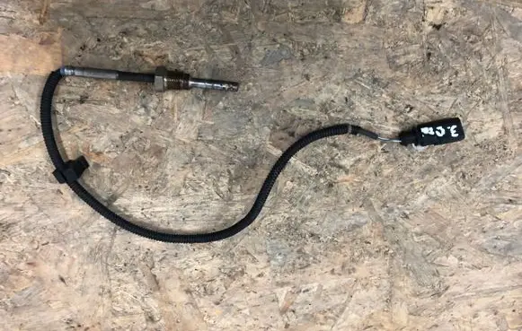 Audi A4 S4 B8 8K Exhaust gas temperature sensor 059906088AK