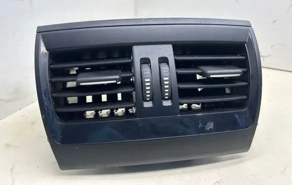 BMW X6 F16 Rear air vent grill 9252012 08593001 16475510