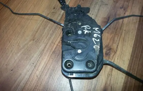 Mazda 626 Front door lock
