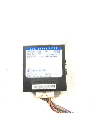 Toyota Corolla E120 E130 Engine control unit/module 8978012140 626149000 97RI012008