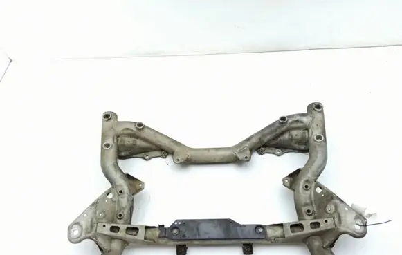 Mercedes-Benz E W212 Front subframe