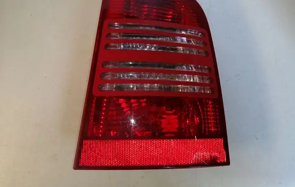 Skoda Octavia Mk1 (1U) Rear/tail lights 1U9945096B 1U9945112B