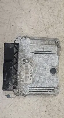 Volkswagen Golf V Engine control unit/module 03G906021KH 0281013226 1039S16960