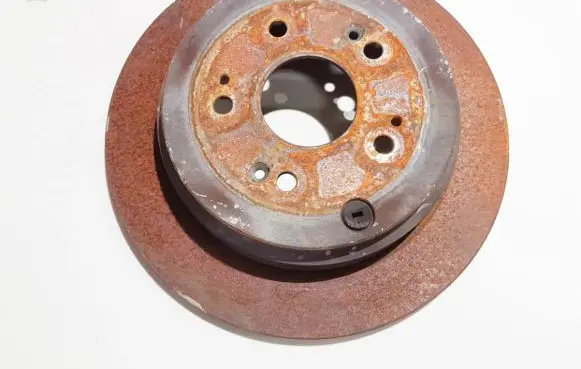 Honda CR-V Rear brake disc neventiliuojamas