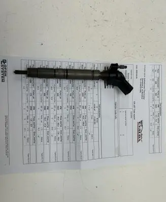 Audi A7 S7 4G Fuel injector 0445117029