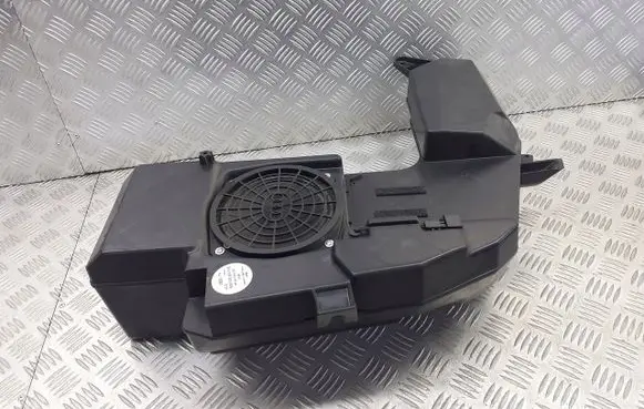 Audi A4 S4 B6 8E 8H Subwoofer speaker 8E903538203S