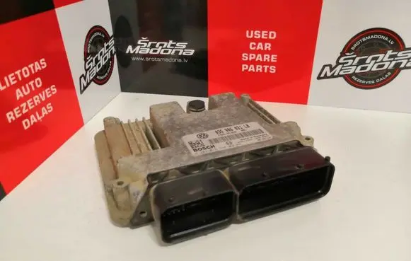 Skoda Octavia Mk2 (1Z) Engine control unit/module 03G906021LB