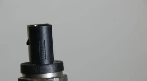 Mercedes-Benz GLC C253 Fuel pressure sensor 0281006267