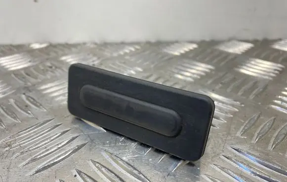 Peugeot 308 Tailgate/trunk/boot exterior handle