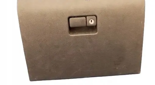 Suzuki Liana Glove box