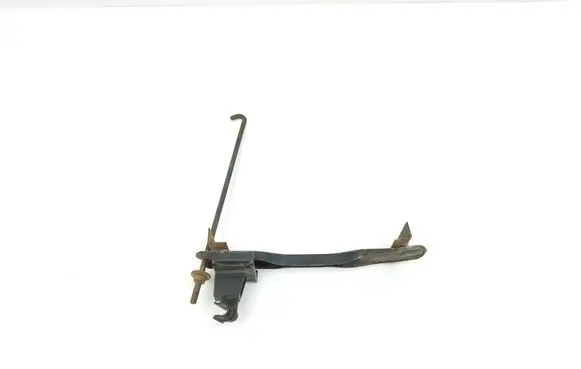 Toyota Verso-S Battery bracket 