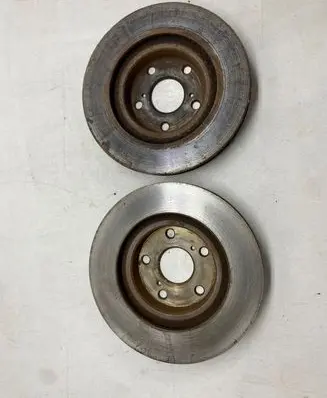 Toyota Auris E180 Front brake disc