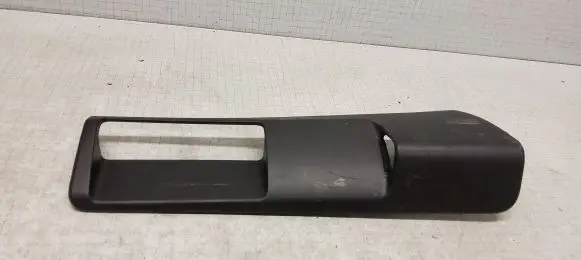 Volkswagen Transporter - Caravelle T5 Sliding door cover cap 7H0843188