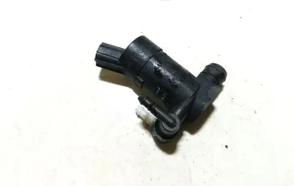 Ford Focus Windscreen/windshield washer pump 1s7117k624fe 1s71-17k624-fe