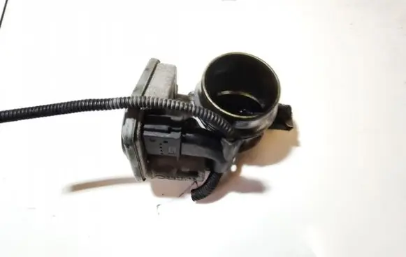 BMW 1 E81 E87 Throttle valve 780437302 b92611186 780437302b92611186