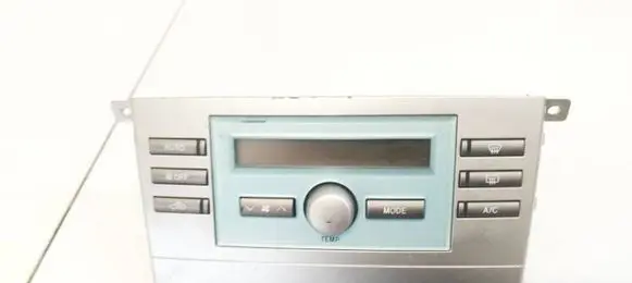 Toyota Corolla Verso AR10 Climate control unit 559000F020 55900-0F020