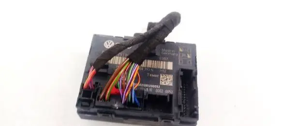 Audi A4 S4 B8 8K Door control unit/module 8K0959793N