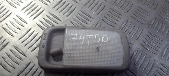 Toyota RAV 4 (XA20) Front seat light