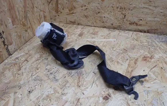 BMW 3 E90 E91 Front seatbelt 34073018