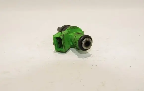 Mercedes-Benz C W203 Fuel injector 2710780549