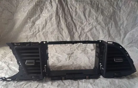 Seat Leon (5F) Dash center air vent grill 5F1820951
