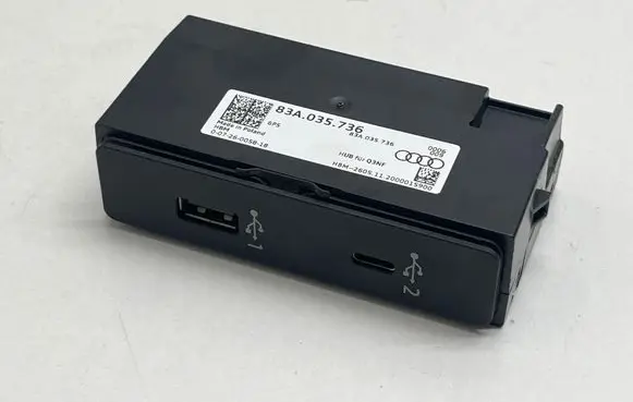 Audi Q3 F3 USB socket connector 83A035736