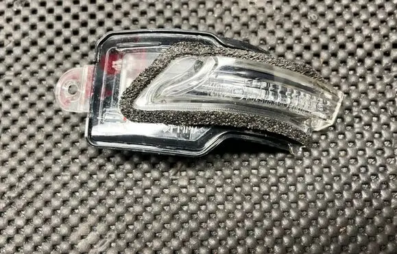 Lexus NX Mirror indicator light 