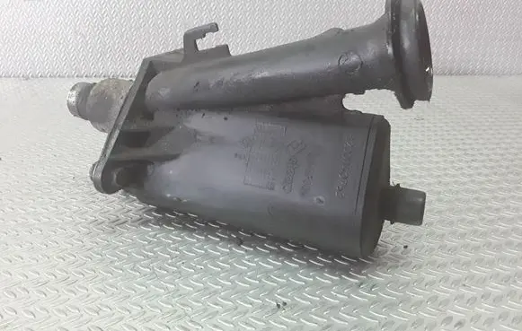 Renault Trafic II (X83) Oil breather separator 8200140763