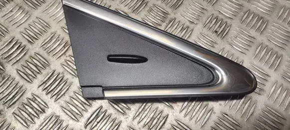 Toyota Avensis T270 Fender end trim 6011705021